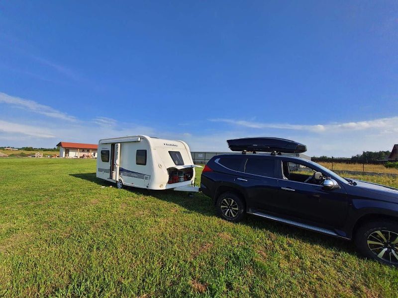 Автомобільний кемпінг на Шацьких озерах — CaravanCamp для подорожей з авто